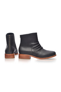 Moondream Chelsea Leather Boots (Sz. 11)