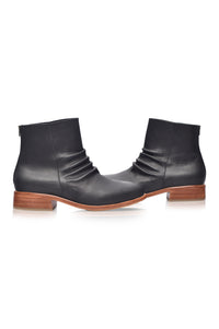 Moondream Chelsea Leather Boots (Sz. 11)