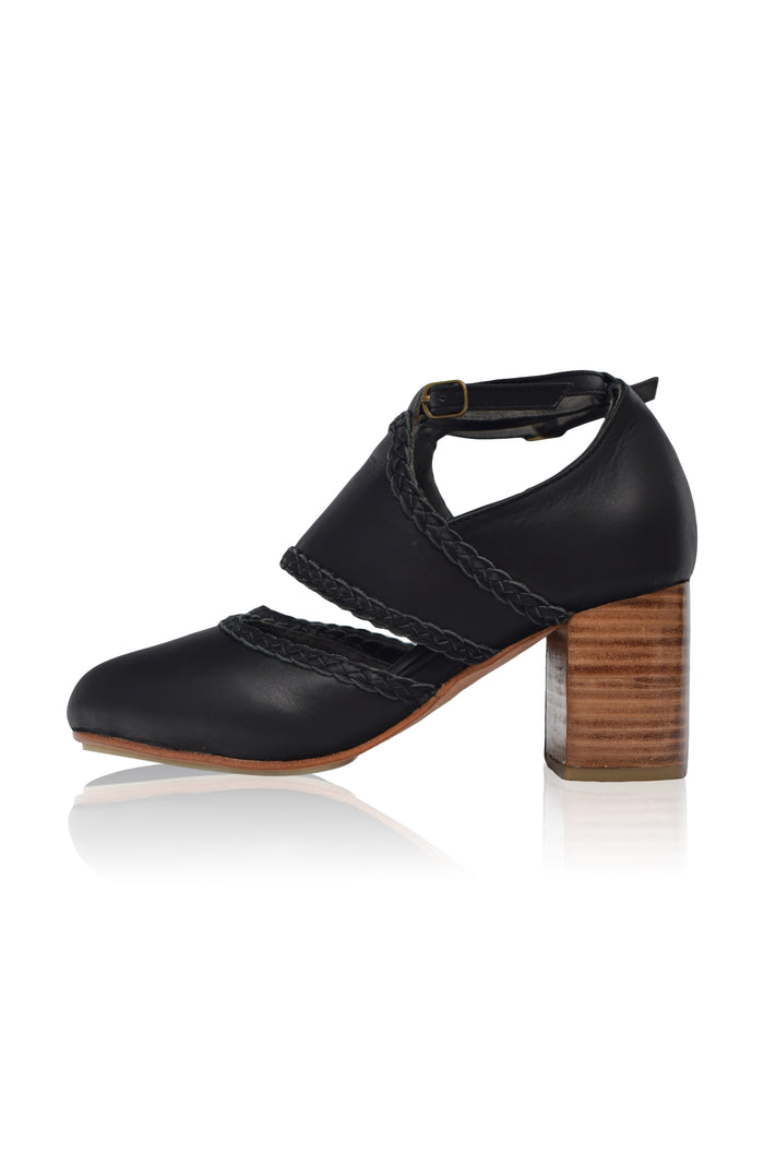 Serenity Leather Heels (Sz. 7, 7.5 & 10.5)
