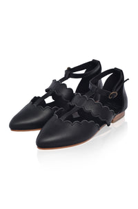 Gardenia Pointy Toe Leather Flats (Sz. 10)