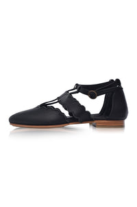 Gardenia Pointy Toe Leather Flats (Sz. 10)