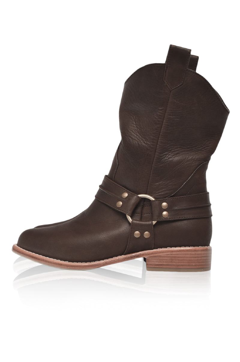 Cali Leather Boots (Sz. 5, 7.5 & 8.5)