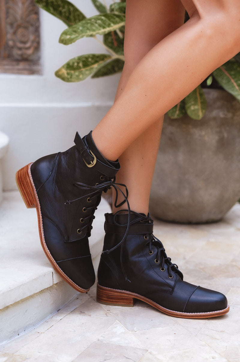 Valley Dream Lace Up Leather Boots