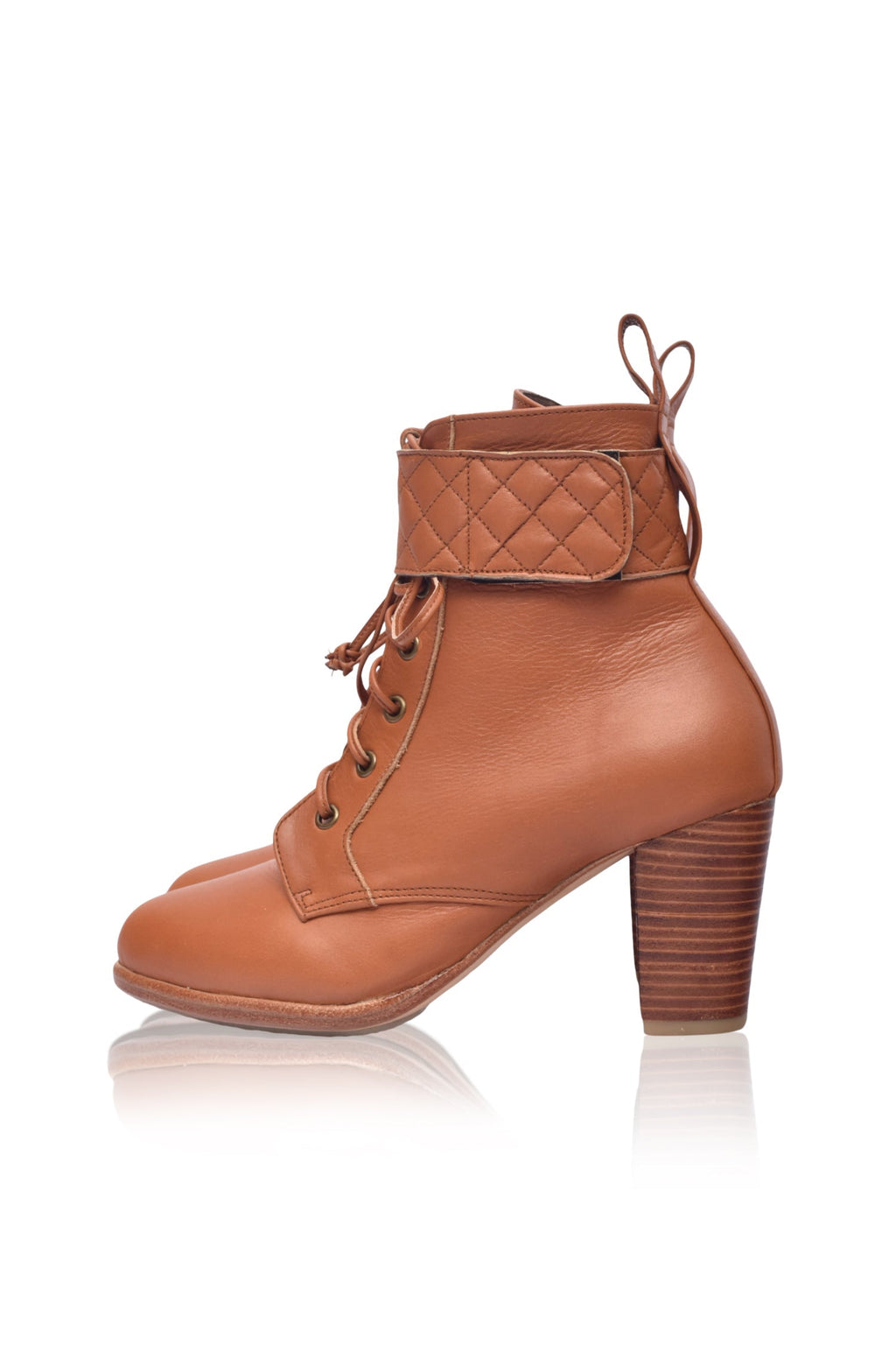 Fine Lover Leather Booties (Sz. 6.5)