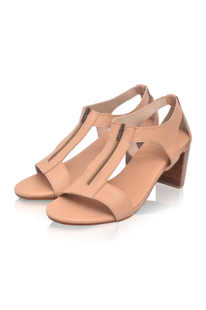 Makoa Block Heel 7 cm Leather Sandals (Sz. 10.5)