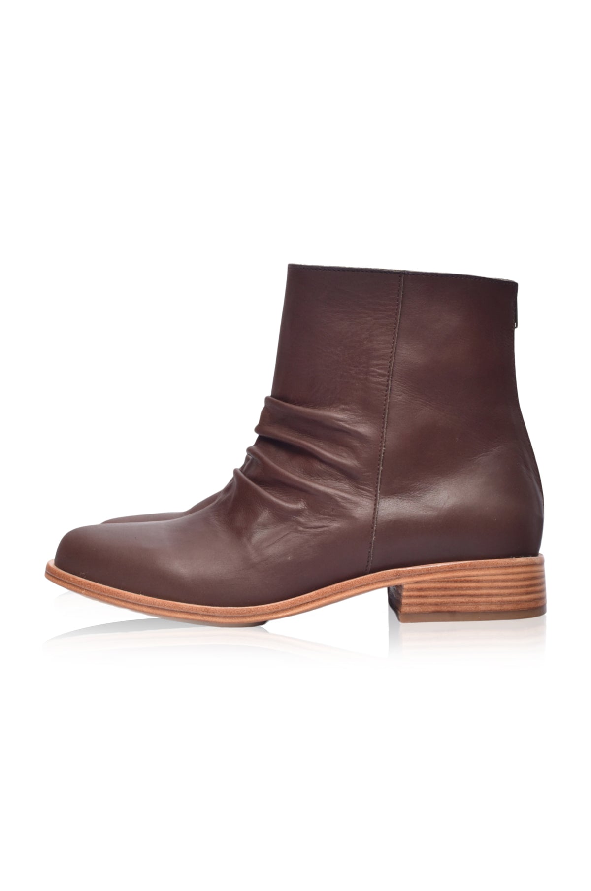 Moondream Chelsea Leather Boots (Sz. 7.5)