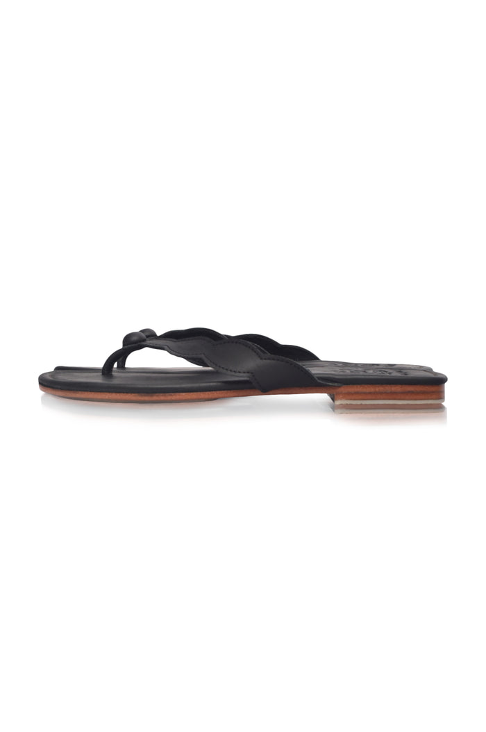 Nuvola Thong Leather Slides (Sz. 7.5)