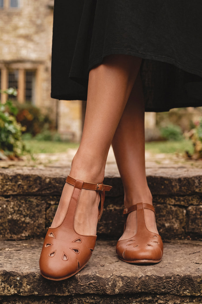 Oasis Cutout T-Strap Leather Flats