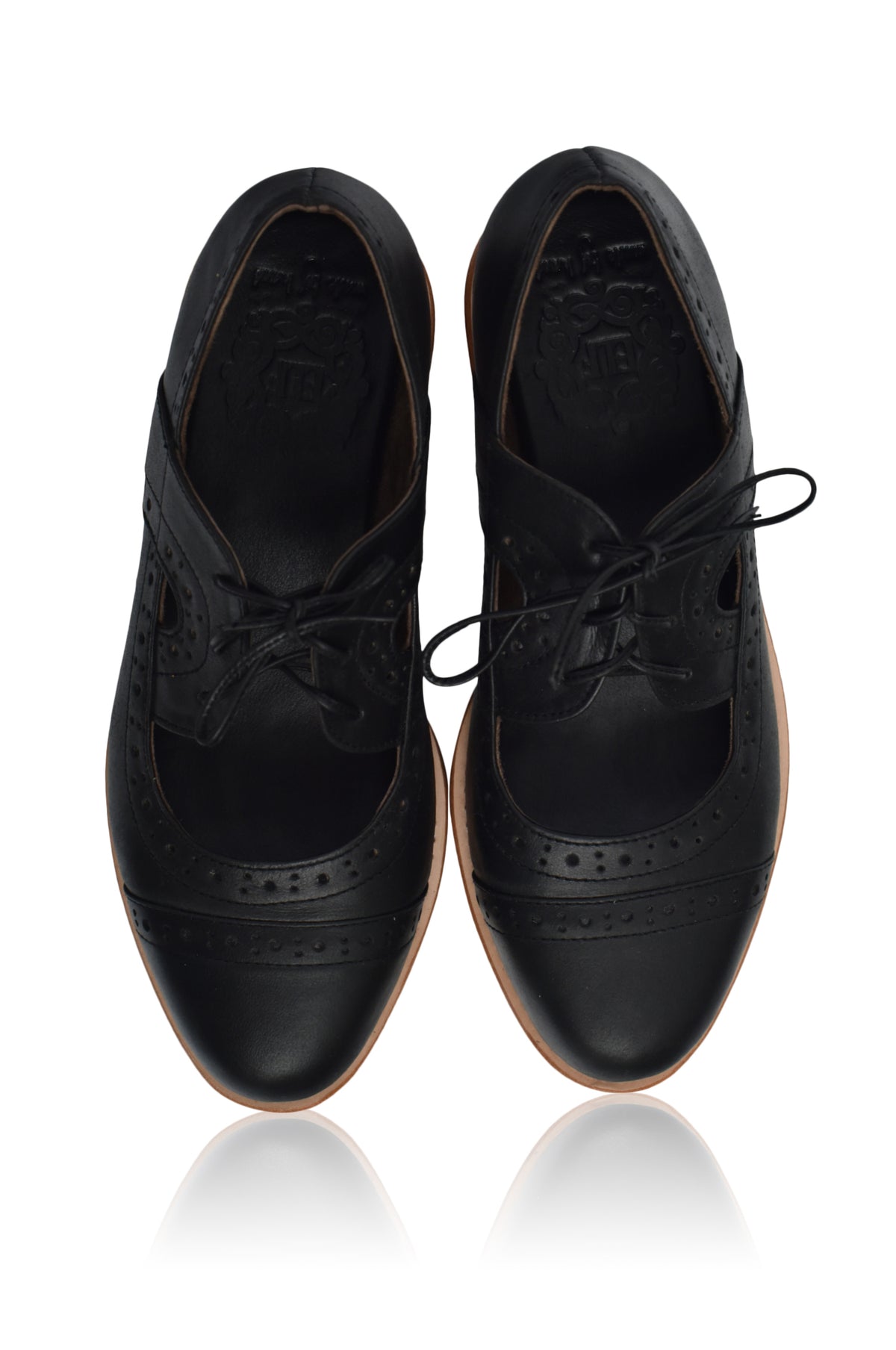 Scandinavia Leather Oxfords (Sz. 4 & 5)