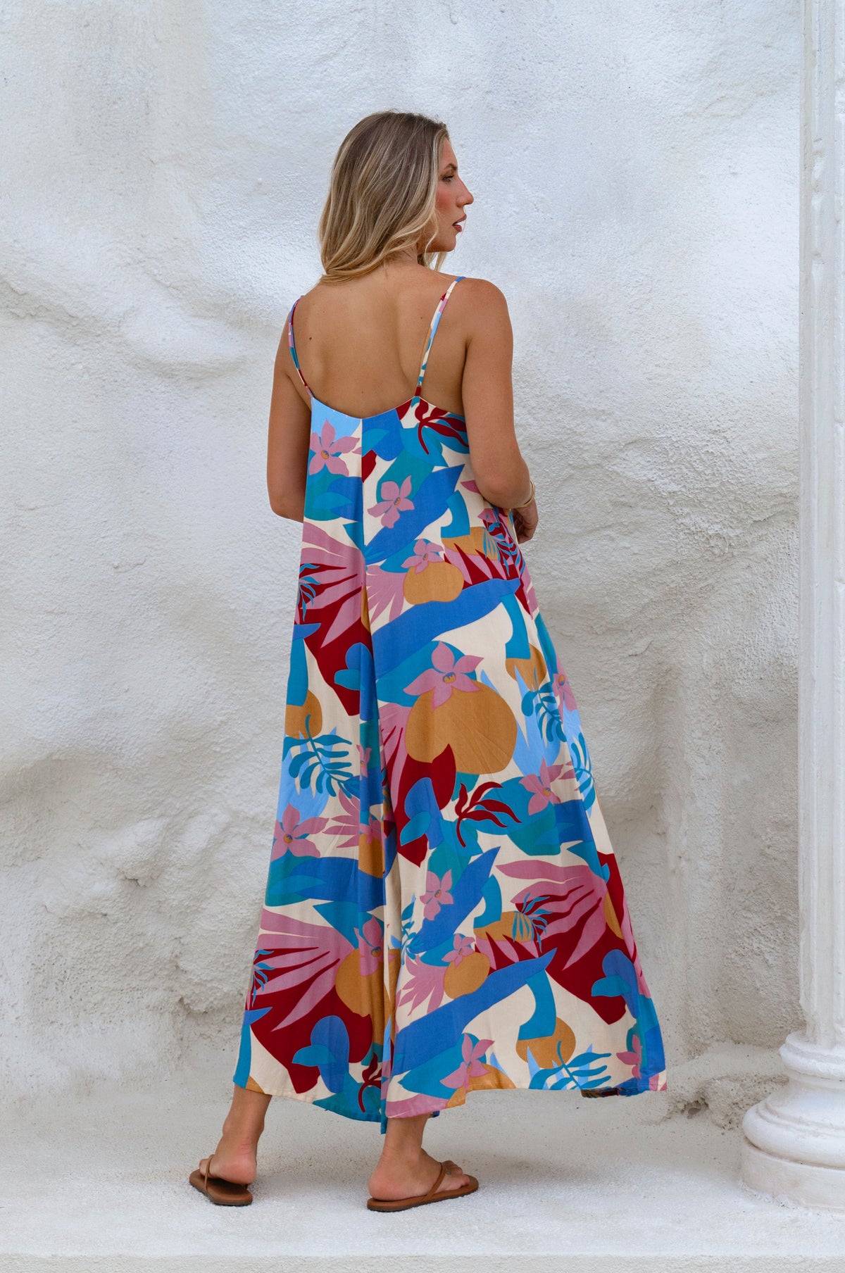 Silky Wind Strappy Maxi Dress