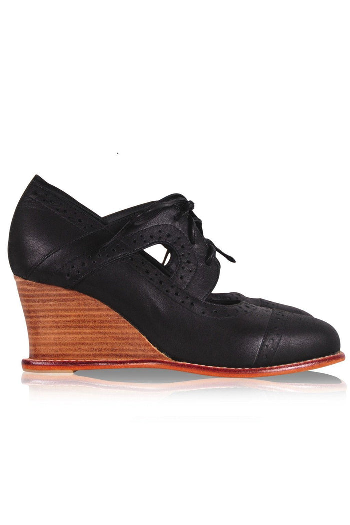 Stockholm Oxford Wedges (Sz. 8.5 & 9)