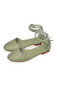 Venus Leather Flats (Sz. 9.5)