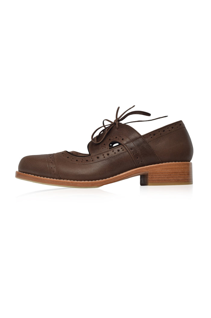 Scandinavia Leather Oxfords (Sz. 4, 5 & 9))