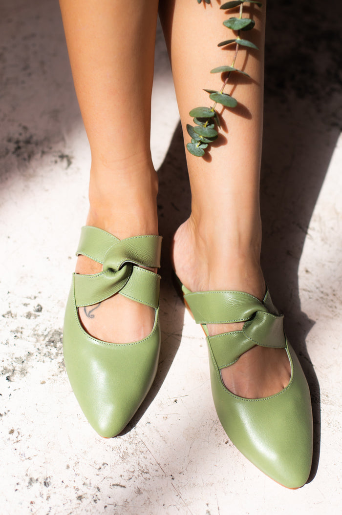 Taj Mahal Pointy Toe Mules